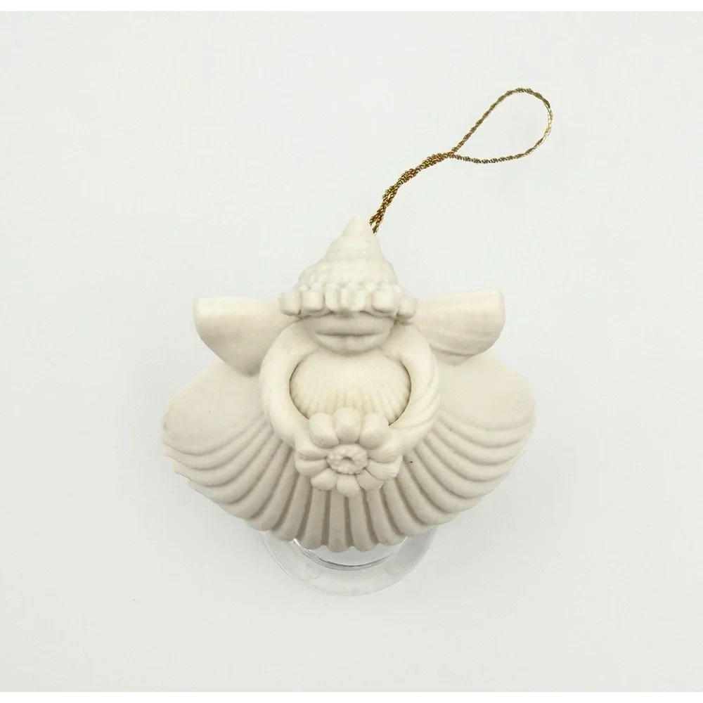 Vintage Margaret Furlong 1996 Daisy Angel Shell 2